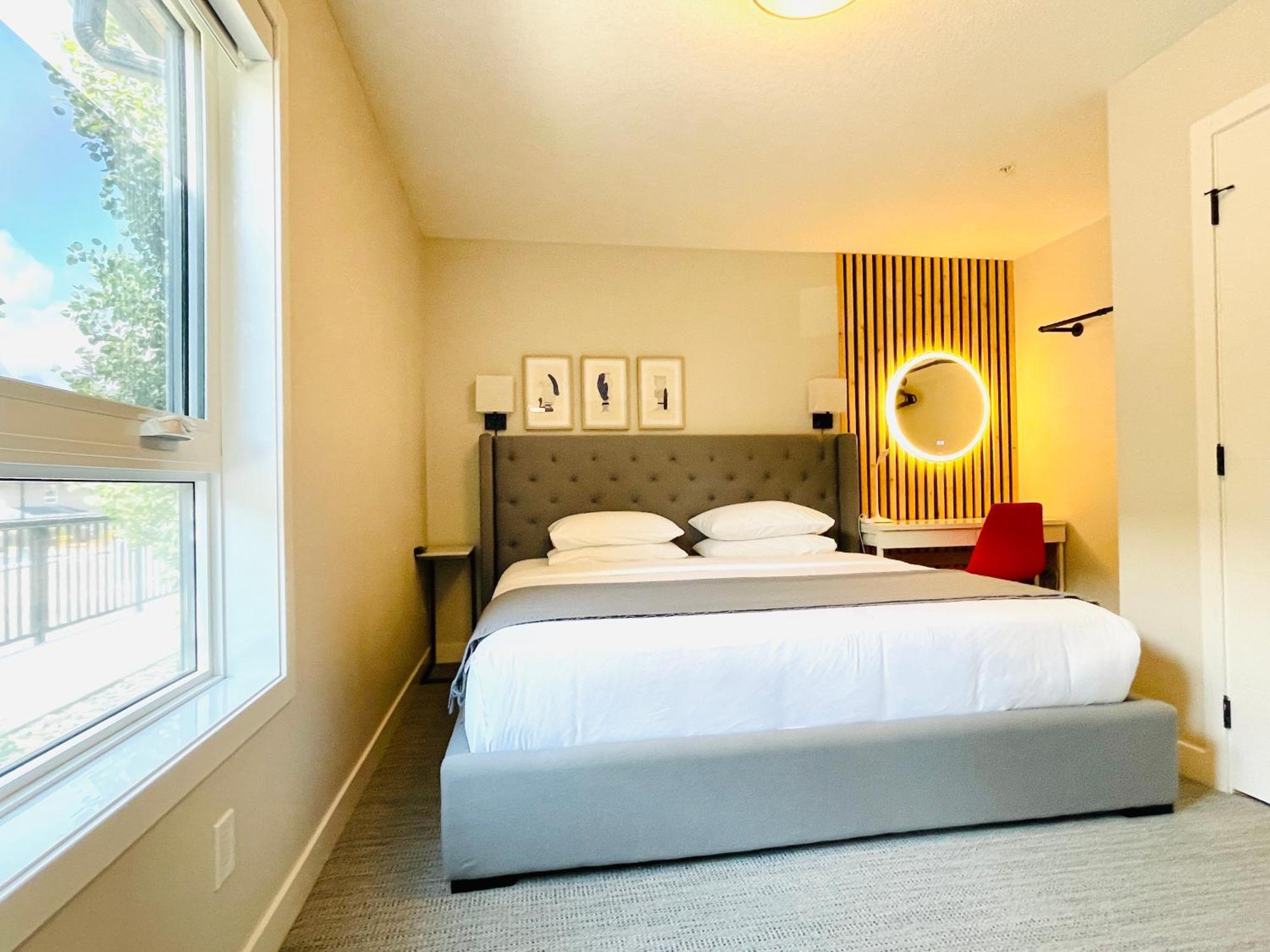 Joe'S Contemporary 2 King Bedrooms Vacation Home In Канмор Екстериор снимка